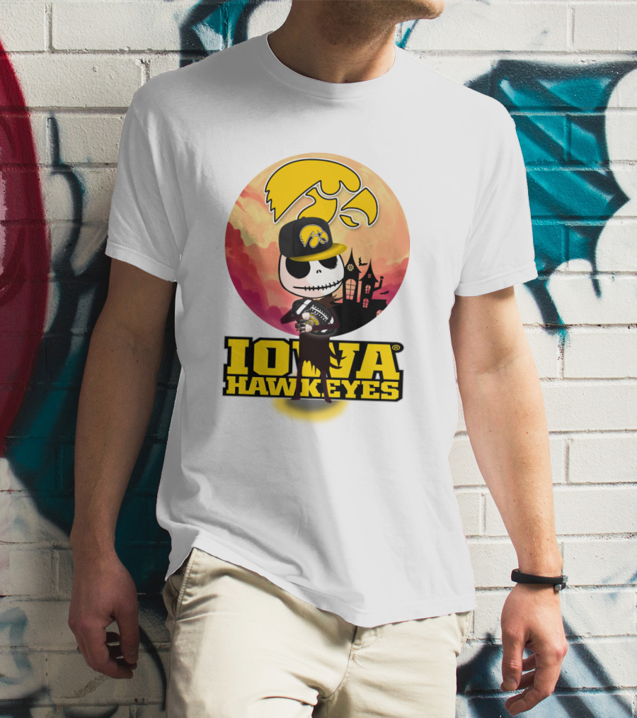 Iowa Hawkeyes Halloween Skull T-Shirt