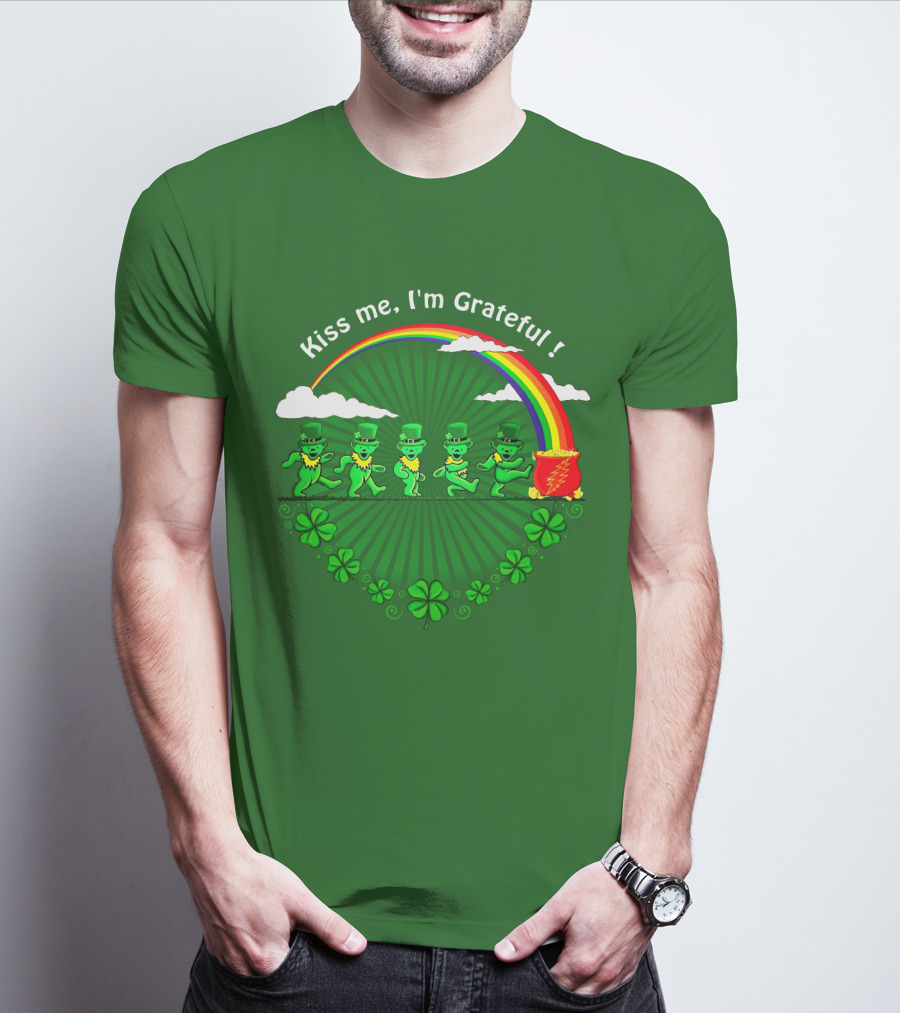 Kiss Me I'm Grateful Rainbow Leprechauns And Shamrock Parade T-Shirt