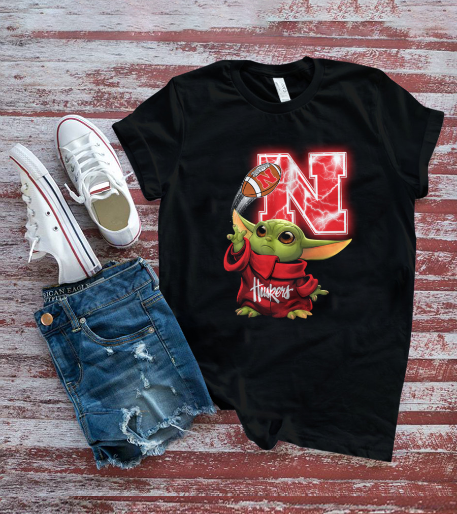 Huskers Baby Yoda Football Nebraska N T-Shirt