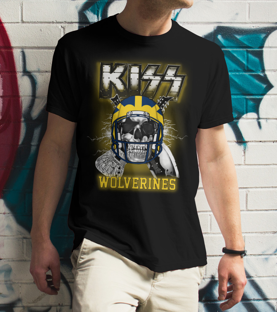 Kiss Wolverines Skull Helmet T-Shirt