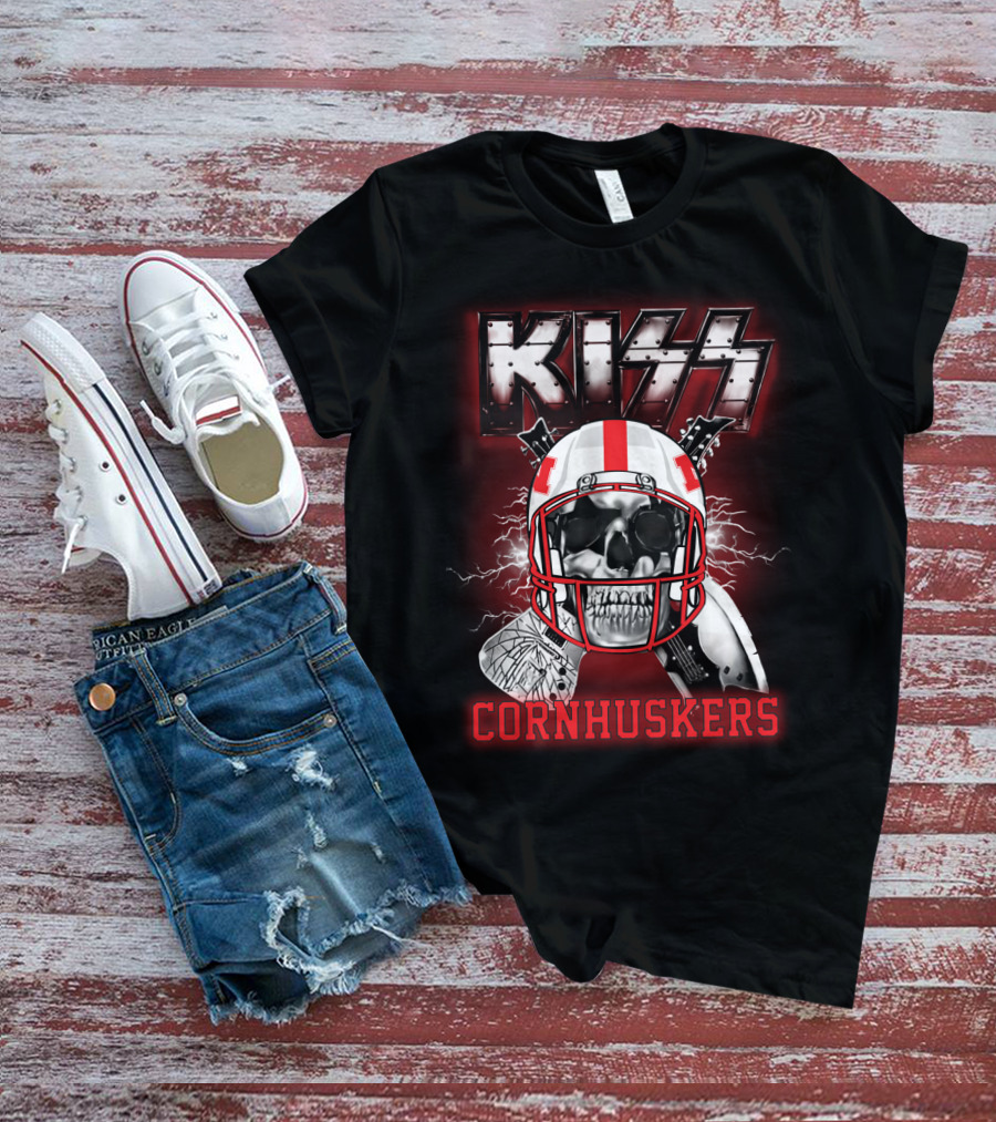 Kiss Cornhuskers Skull Helmet Graphic Ncaa Nc T-Shirt
