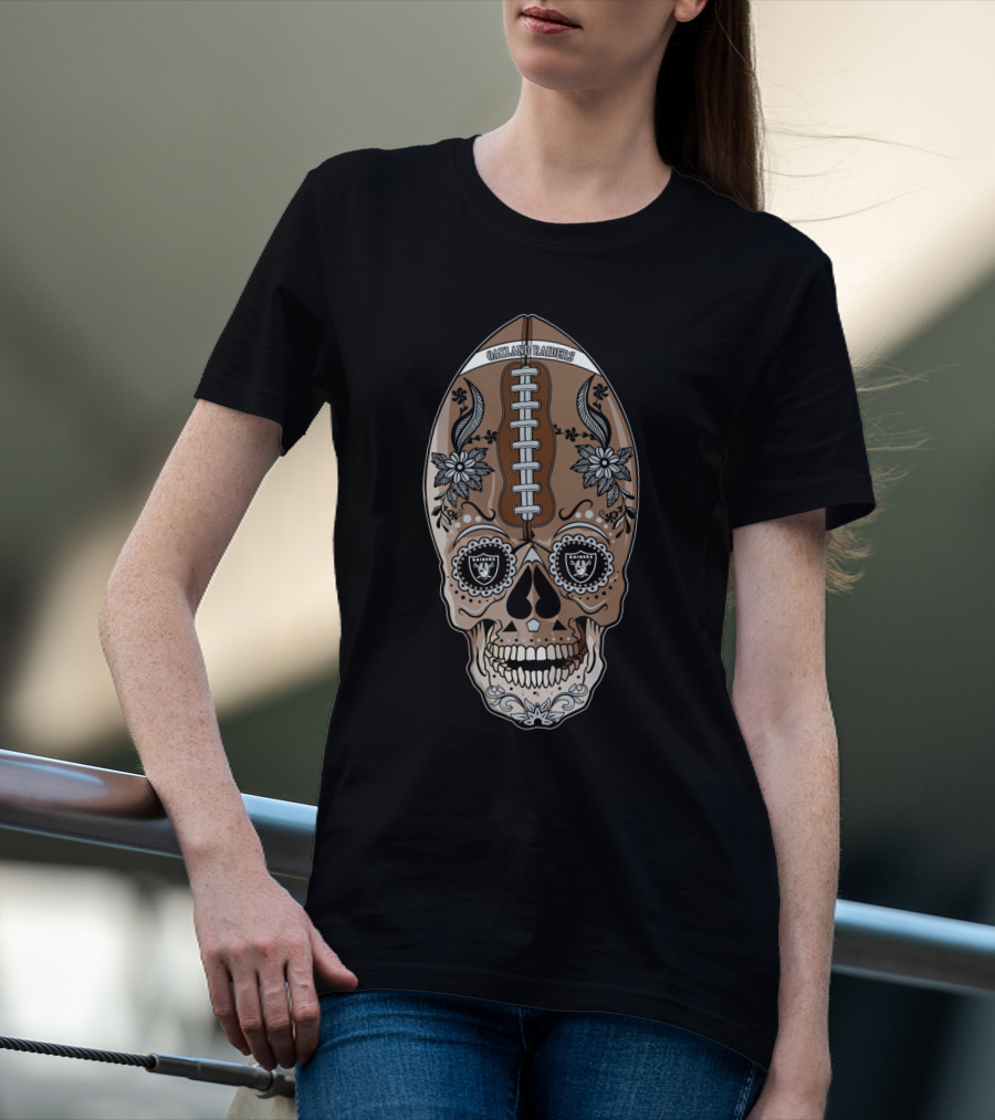 Oakland Raiders Football Skull Design 97 01 Or T-Shirt