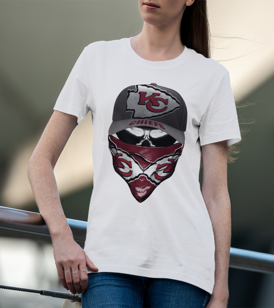 KANSAS CITY CHIEFS KC Logo Hat And Bandana Combo T-Shirt
