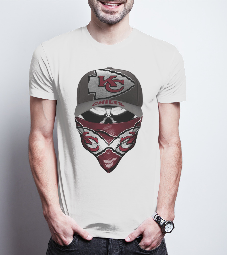 KANSAS CITY CHIEFS KC Logo Hat And Bandana Combo T-Shirt
