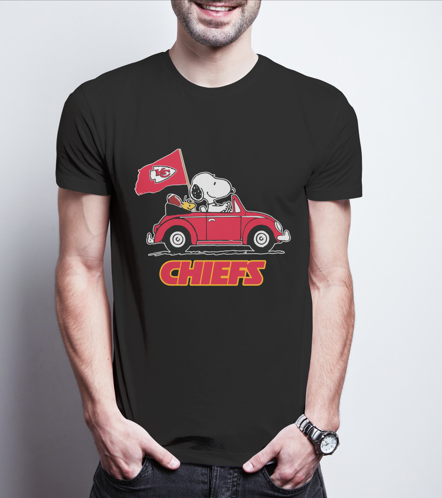 Snoopy Kansas City Chiefs Football Fan Car Ride T-Shirt