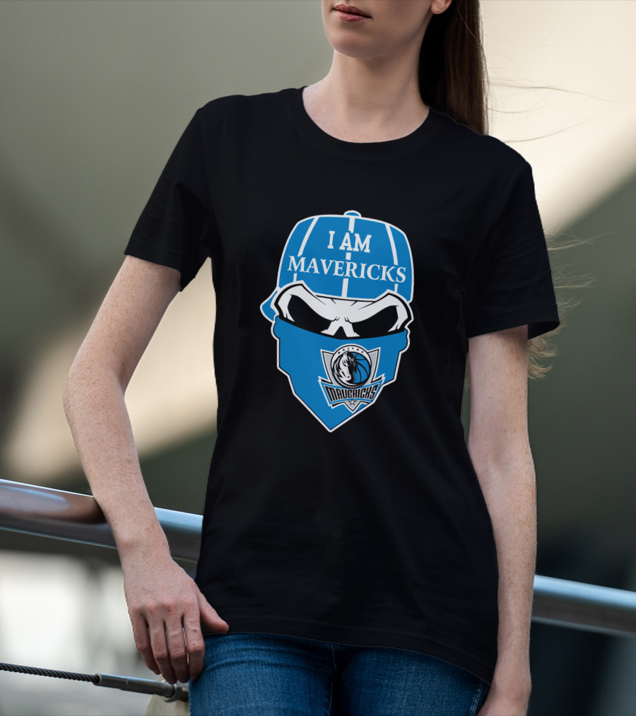 I Am Dallas Mavericks Skull T-Shirt