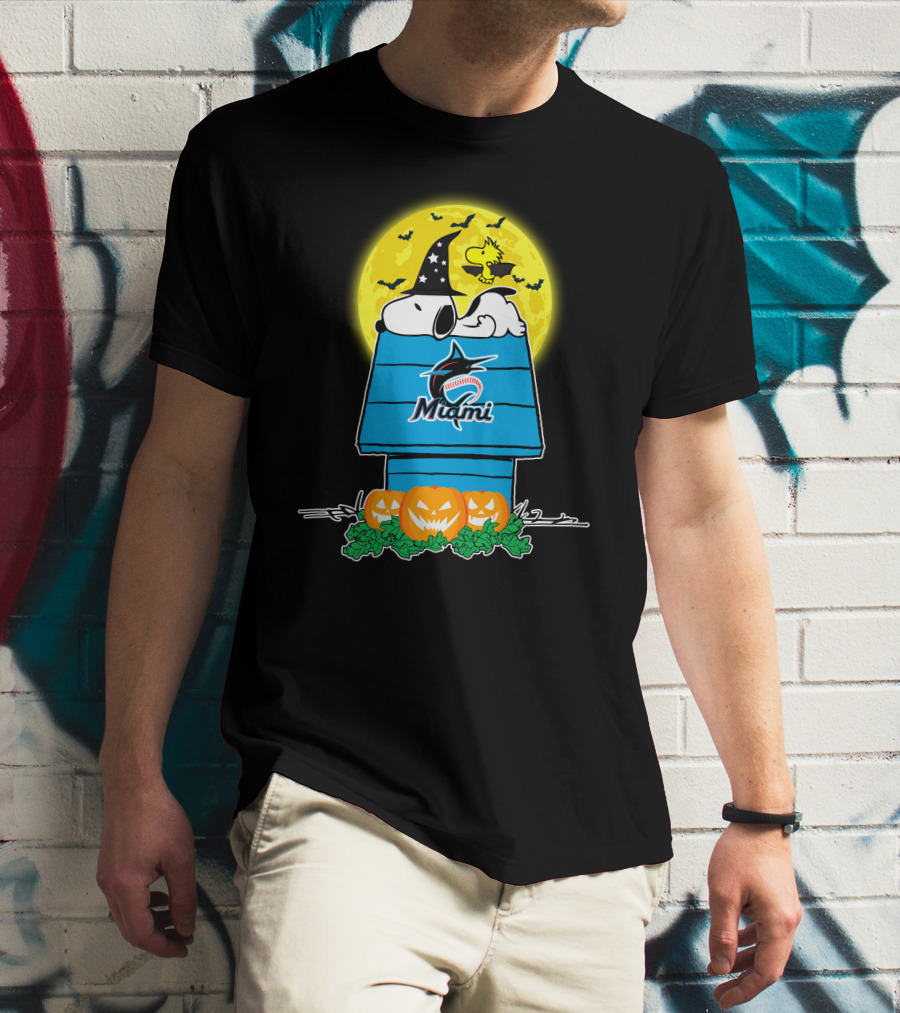 Snoopy Miami Marlins Halloween Moon Pumpkins T-Shirt