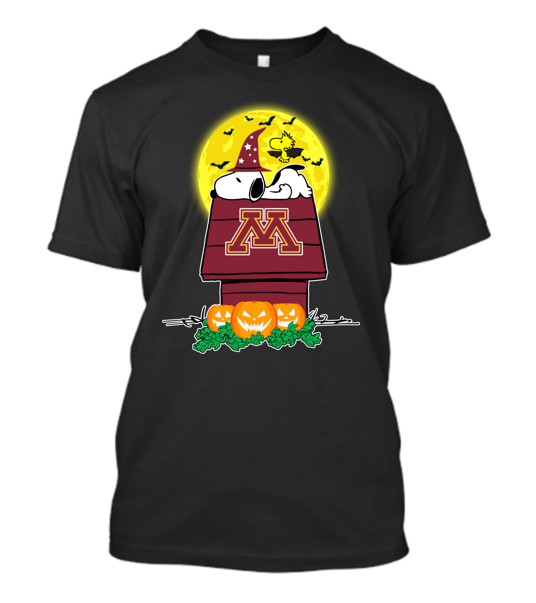 Minnesota Golden Gophers Snoopy Woodstock Halloween Moon Pumpkins T-Shirt