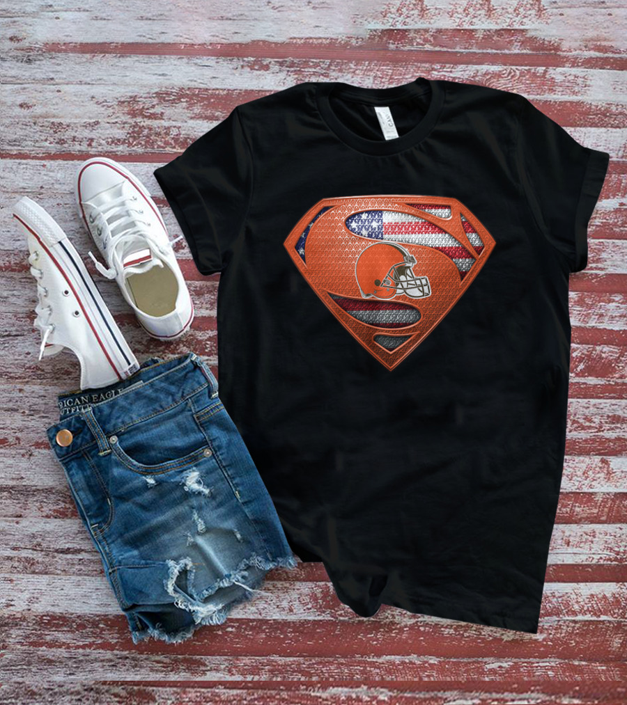Cleveland Browns Superman Logo American Flag Helmet T-Shirt