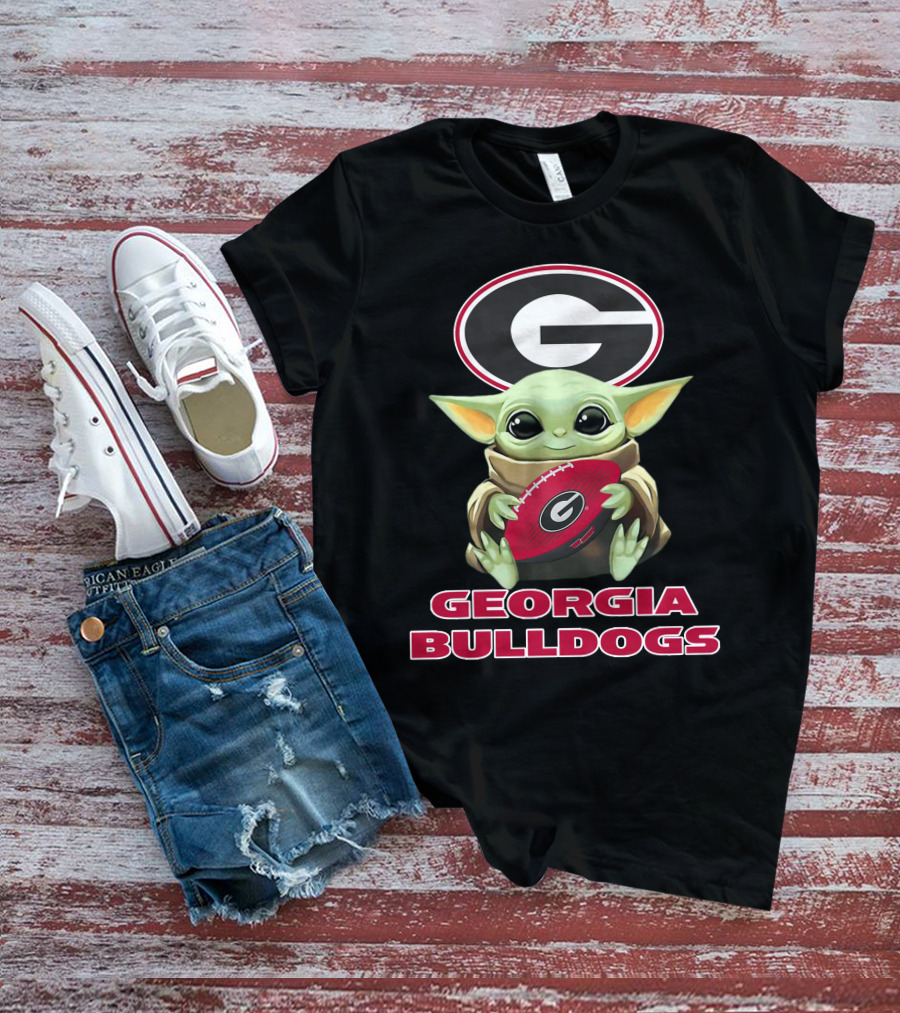Georgia Bulldogs Baby Yoda Holding Football T-Shirt