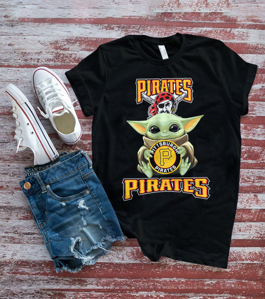 Pittsburgh Pirates Baby Yoda Holding Baseball T-Shirt