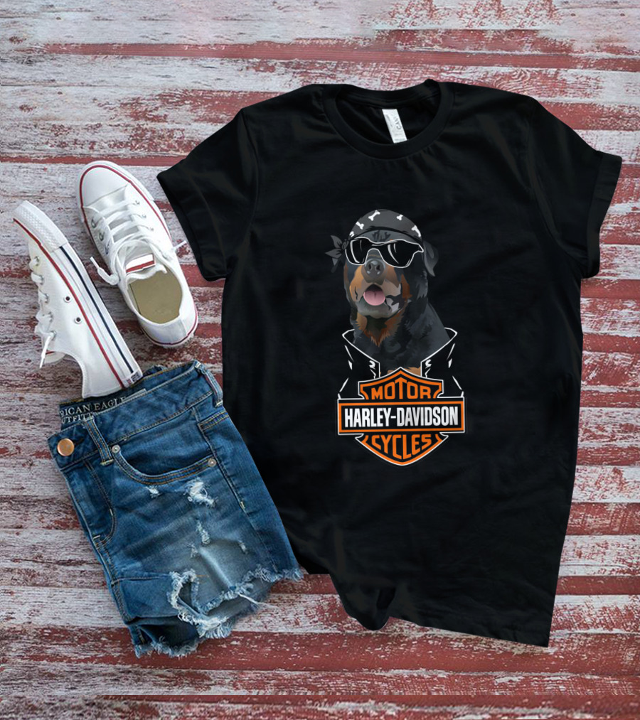 Rottweiler Harley Davidson Motorcycles Biker Bandana And Sunglasses T-Shirt