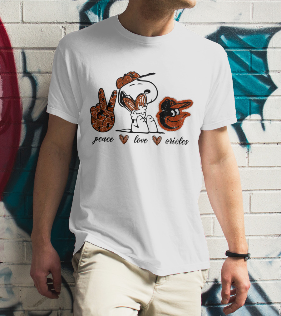Peace Love Orioles Snoopy Cheerful Baltimore Baseball Spirit T-Shirt