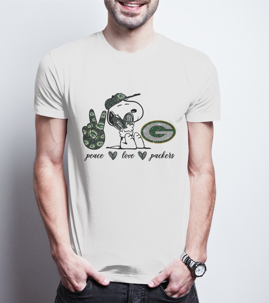 Peace Love Green Bay Packers Snoopy Vintage Football Fan T-Shirt