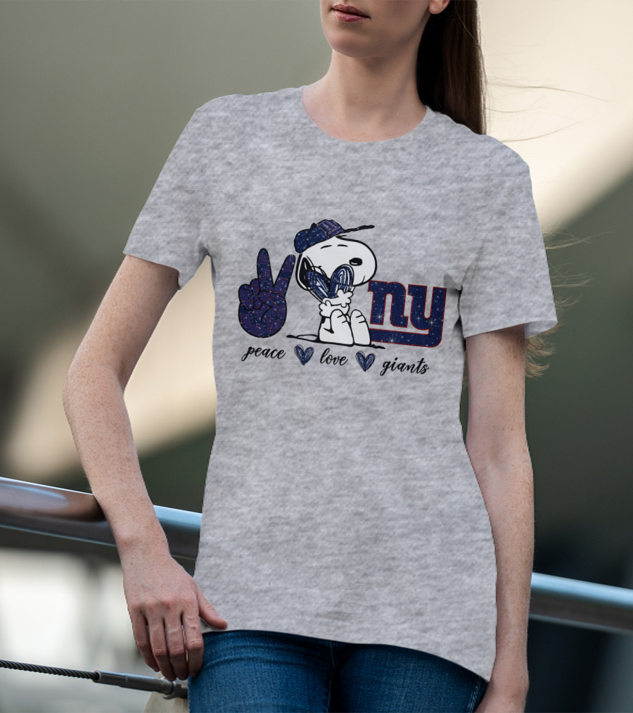 Peace Love NY Giants Snoopy Football Vintage Vibes T-Shirt