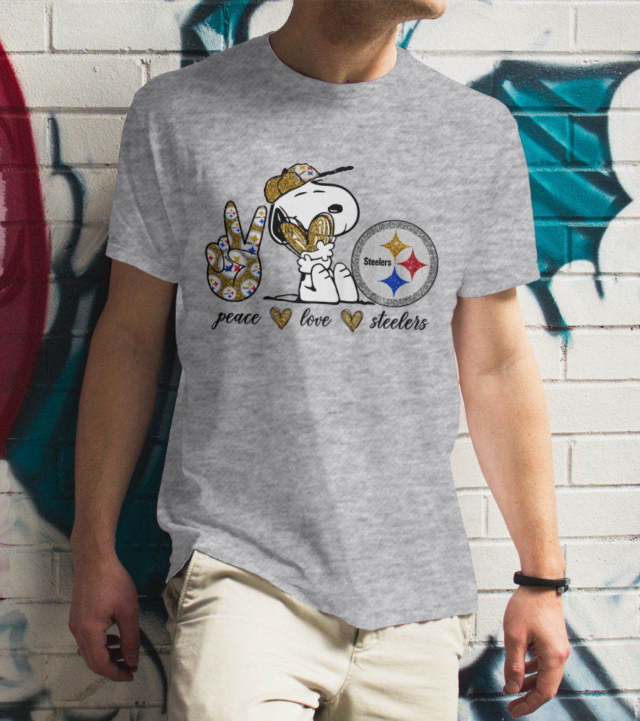 Peace Love Snoopy Steelers Football Hearts T-Shirt