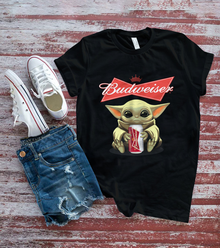 Budweiser Baby Yoda Holding Beer Can T-Shirt