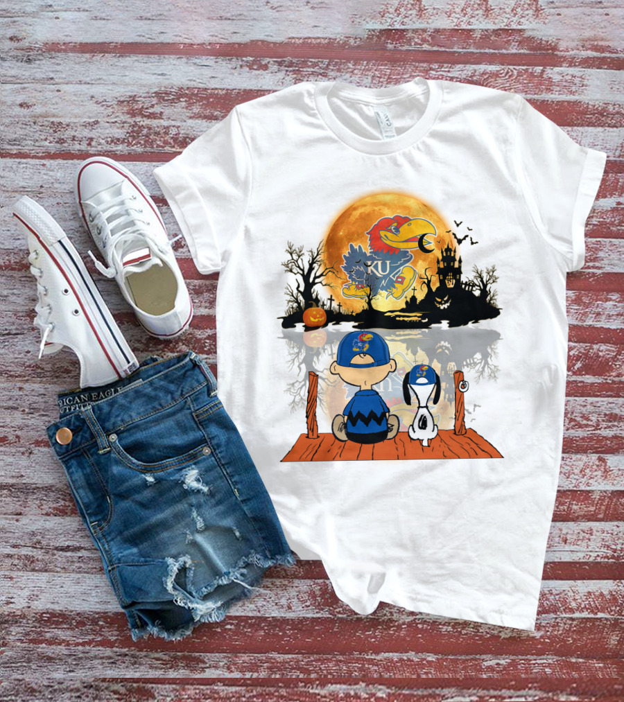 Kansas Jayhawks Halloween KU  Peanuts Moon Charlie Brown Snoopy Pumpkin T-Shirt