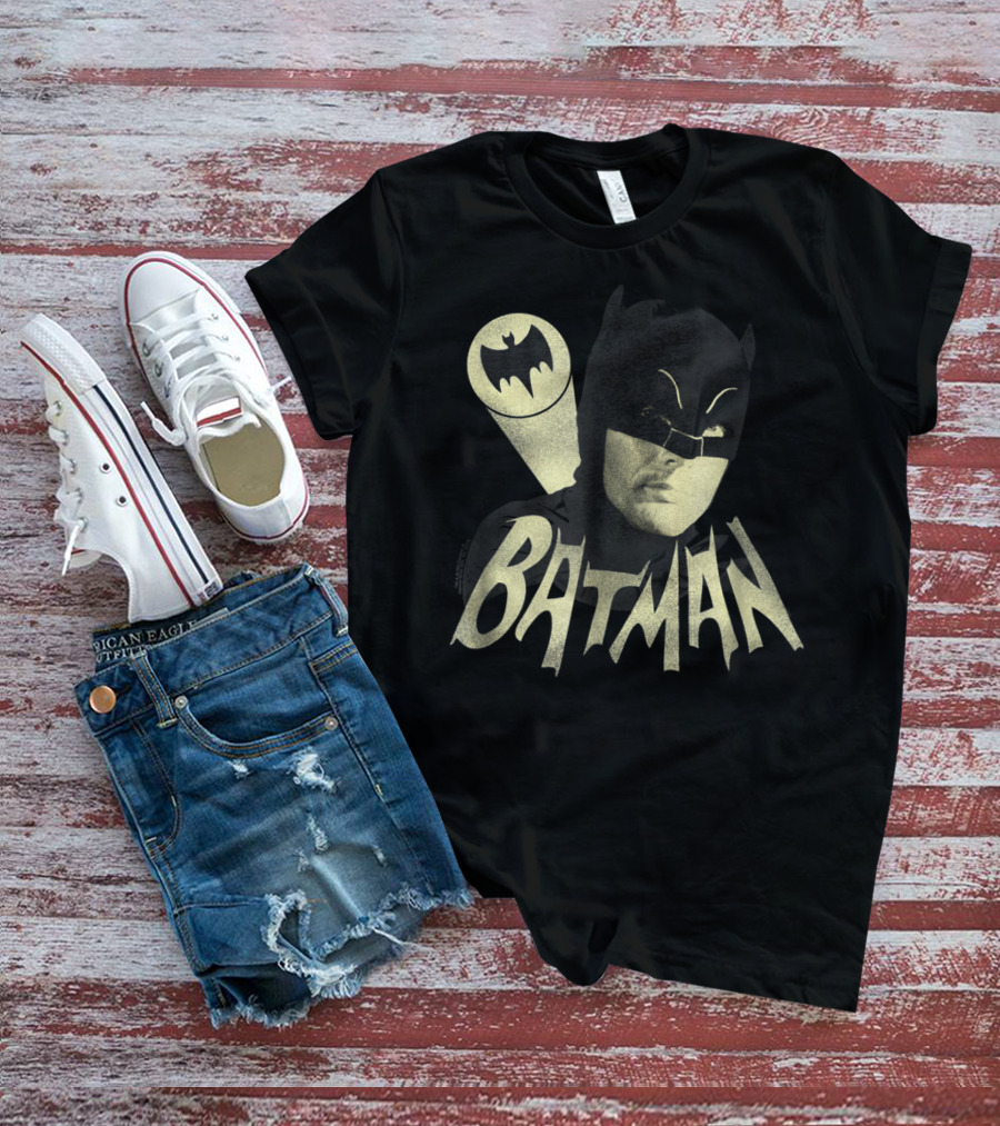 Batman Classic TV Series Bat Signal Logo And Iconic Hero Image T-Shirt