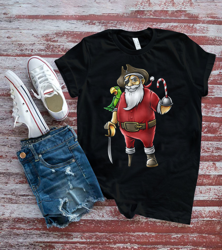Funny Christmas Pirate Santa With Candy Cane Hook Hand And Parrot T-Shirt