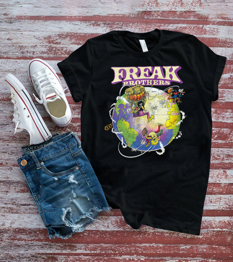 Freak Brothers Globe Trottin' Comic Characters Around The World T-Shirt