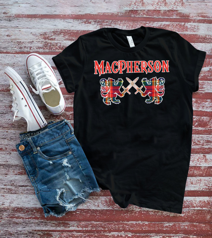 Macpherson Scottish Clan Tartan Lions Crest T-Shirt