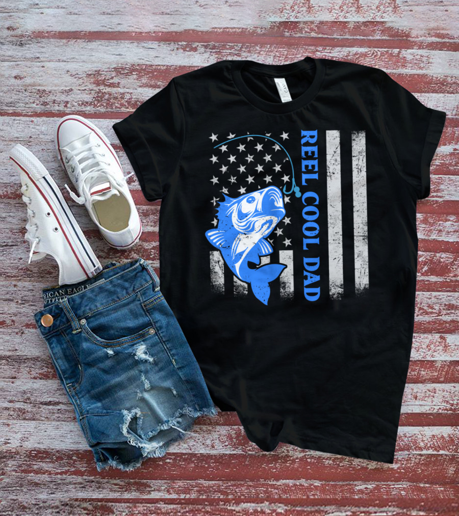 Reel Cool Dad Funny Fishing American Flag Fish T-Shirt