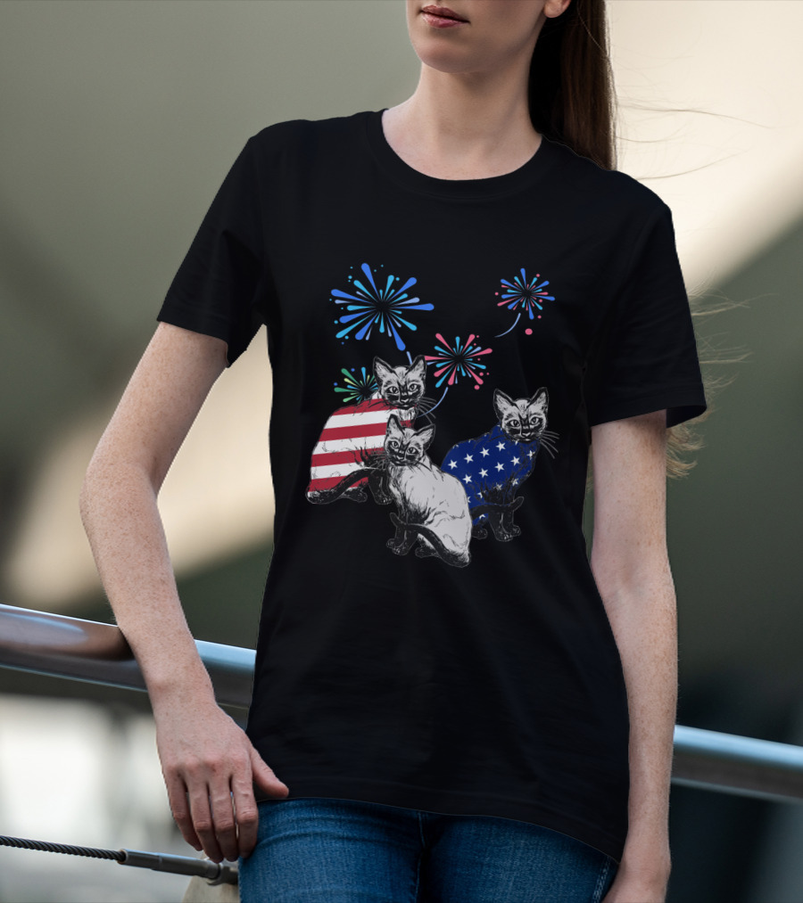 SiameseJuly Cats With Fireworks And American Flag T-Shirt