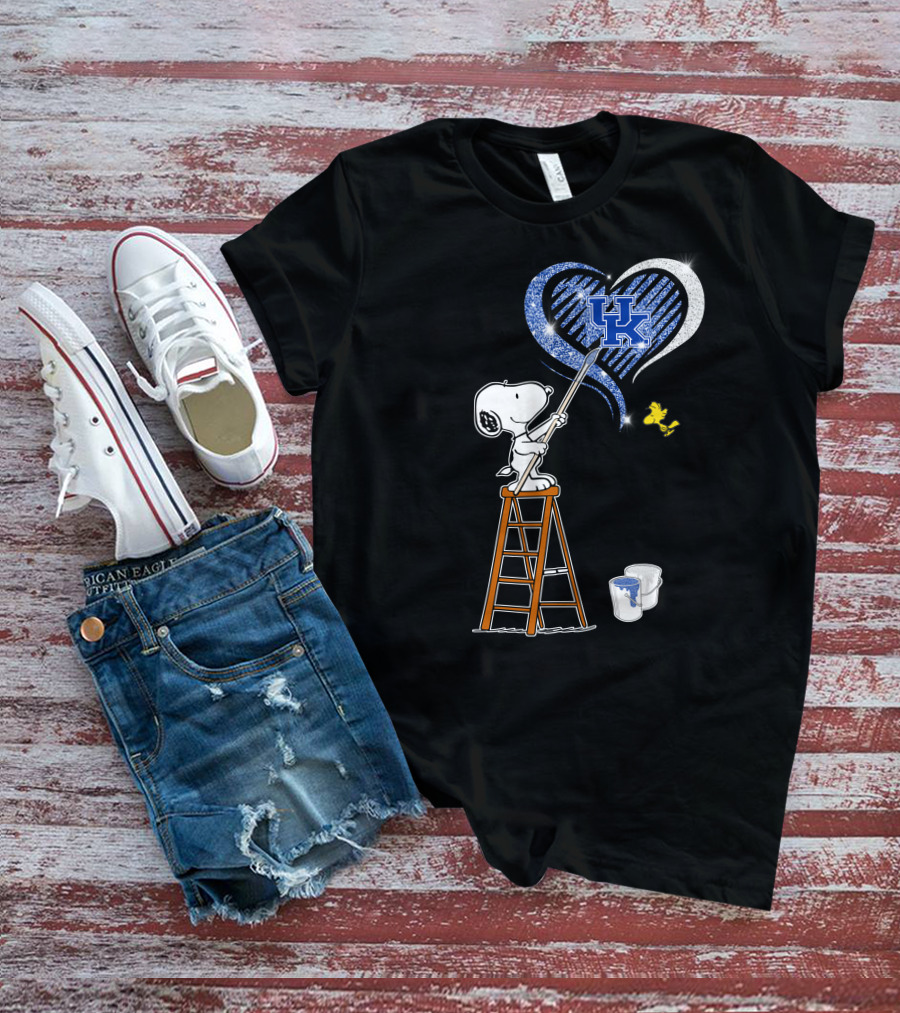 Snoopy Painting Heart Uk Kentucky Wildcats T-Shirt