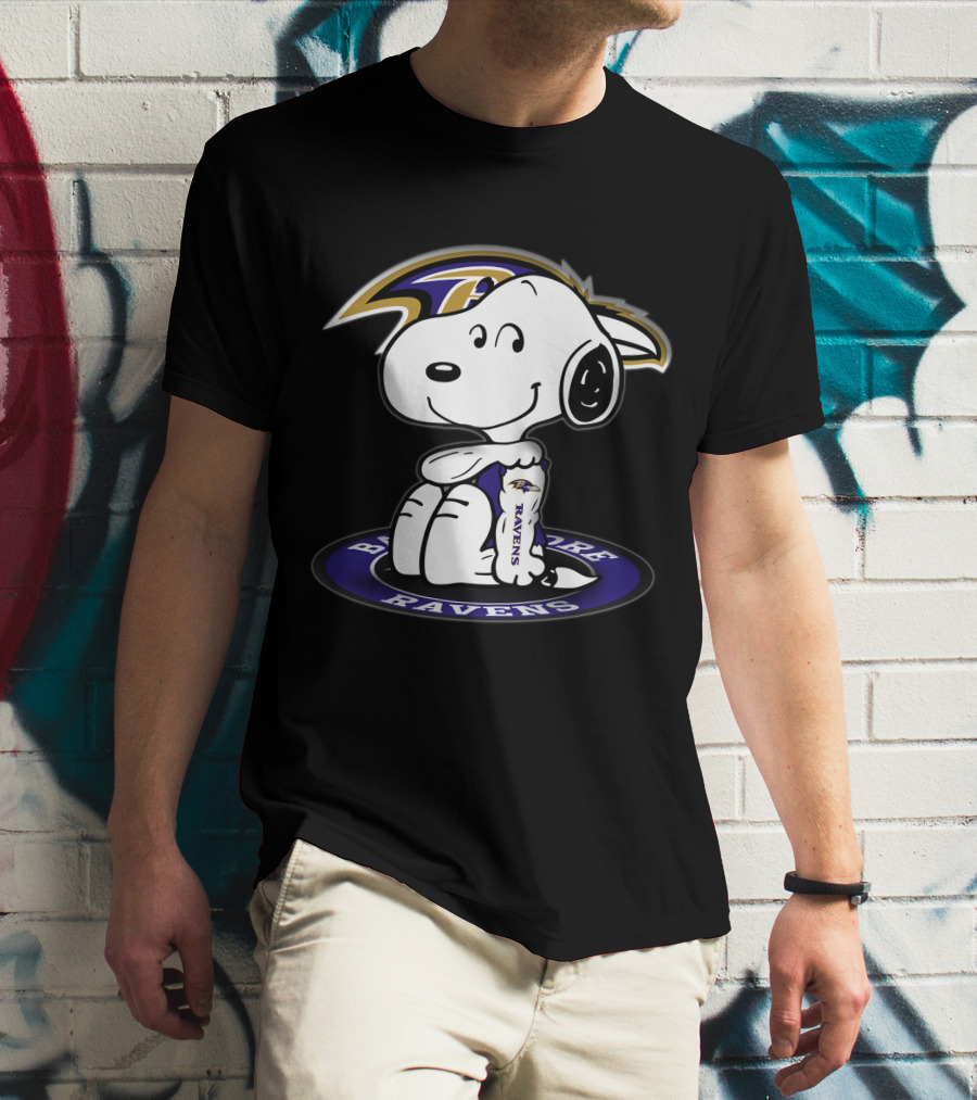 Baltimore Ravens Snoopy Peanuts Football Team T-Shirt