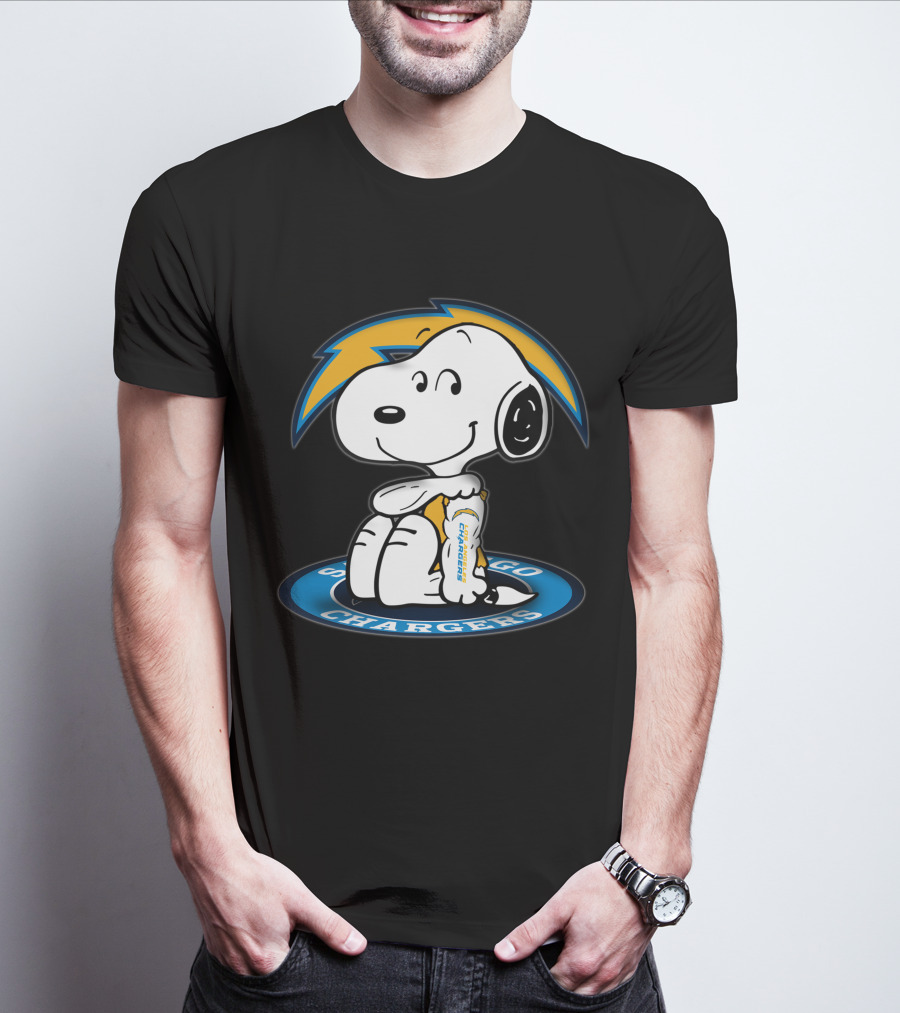 Snoopy Holding Los Angeles Chargers Helmet San Diego Chargers T-Shirt