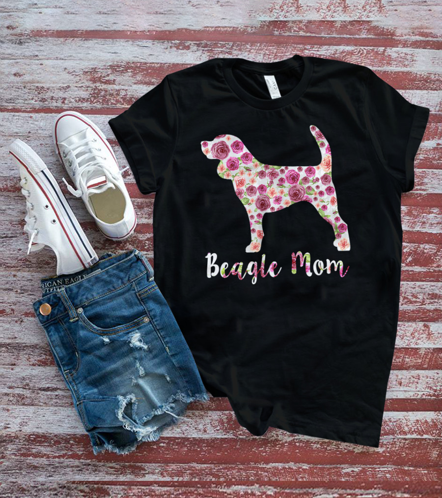 Beagle Mom Floral Roses T-Shirt