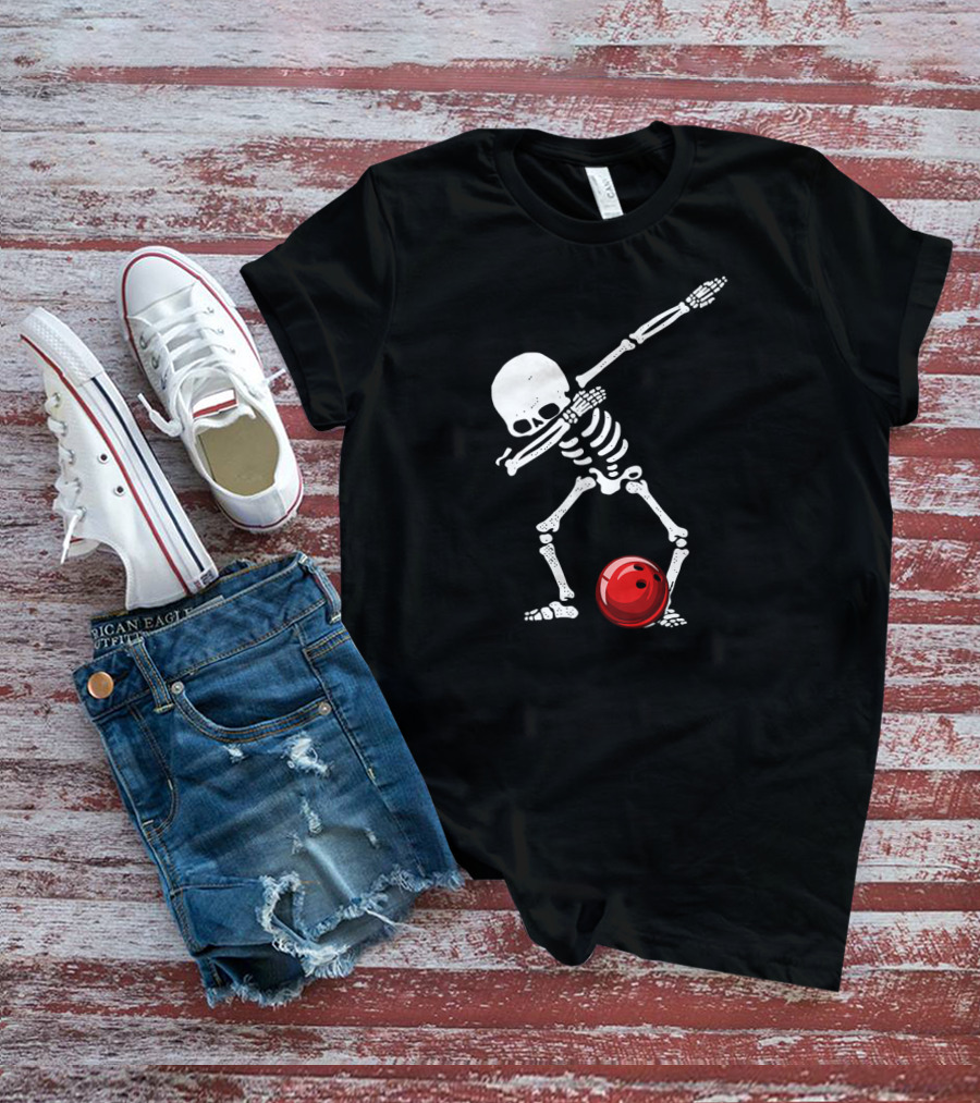 Dabbing Bowling Skeleton With Red Ball T-Shirt
