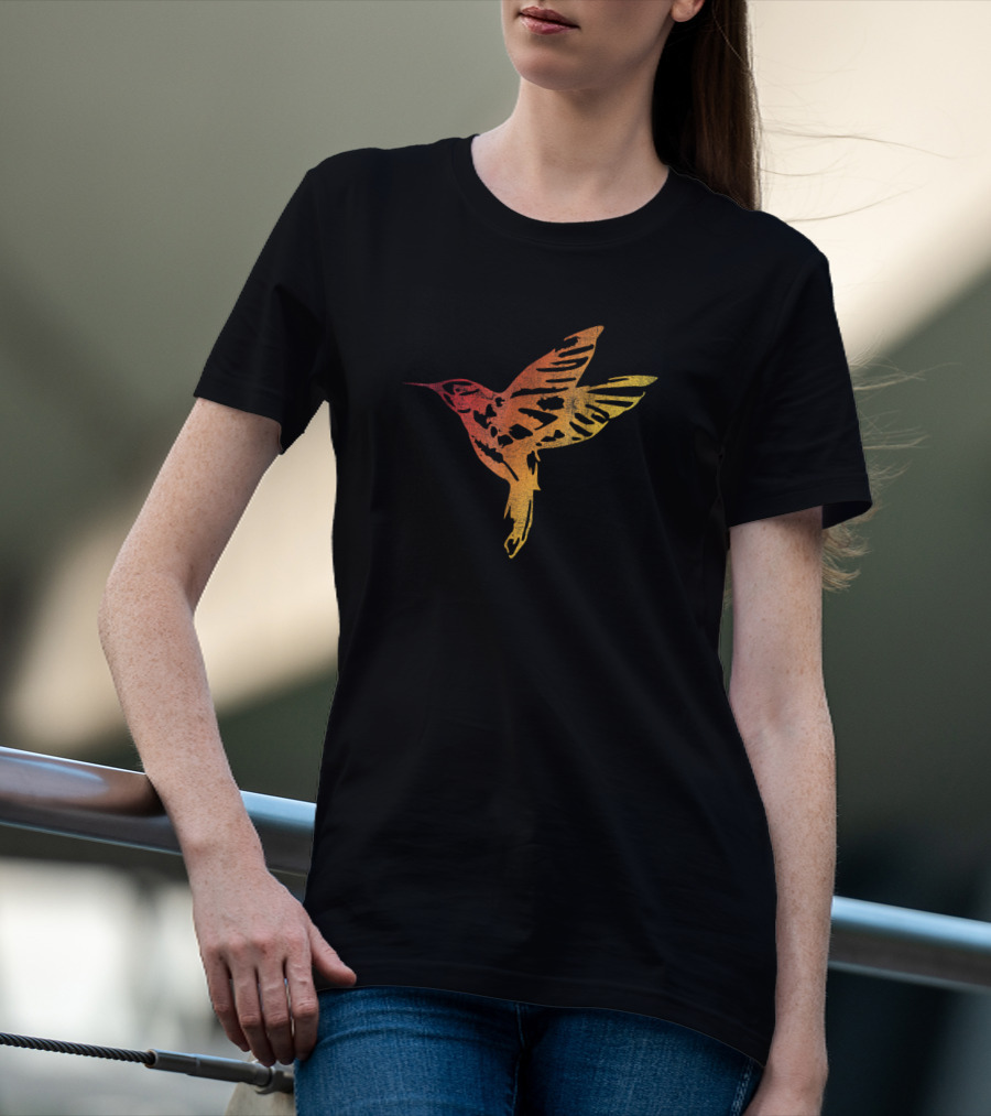 Distressed Colorful Hummingbird Flying T-Shirt
