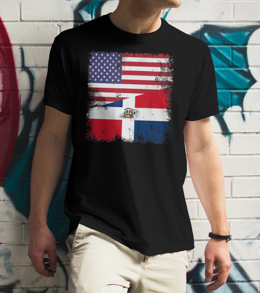 Half Dominican Flag Vintage USA American Dominican Grunge T-Shirt