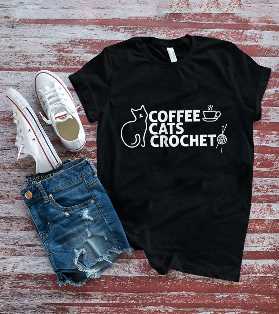 Cat Lover Coffee Cats Crochet Cute Fun T-Shirt