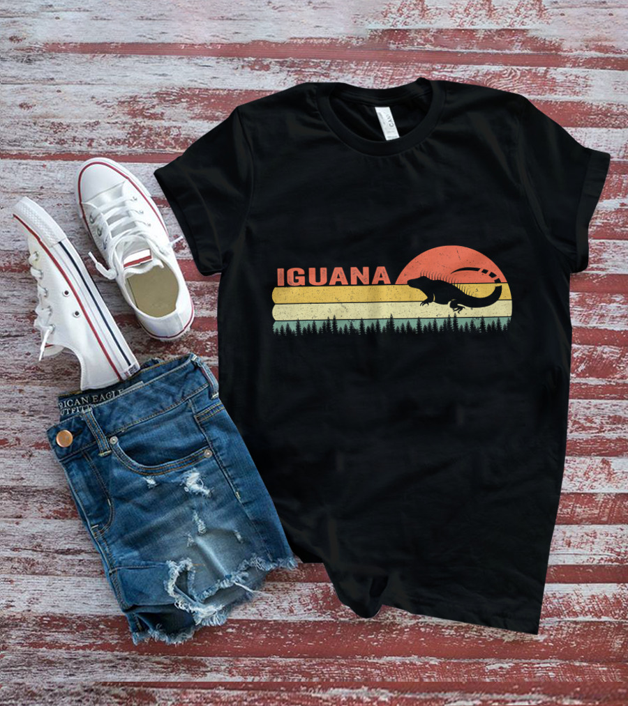 Iguana Silhouette Retro Sunset Forest Stripes T-Shirt