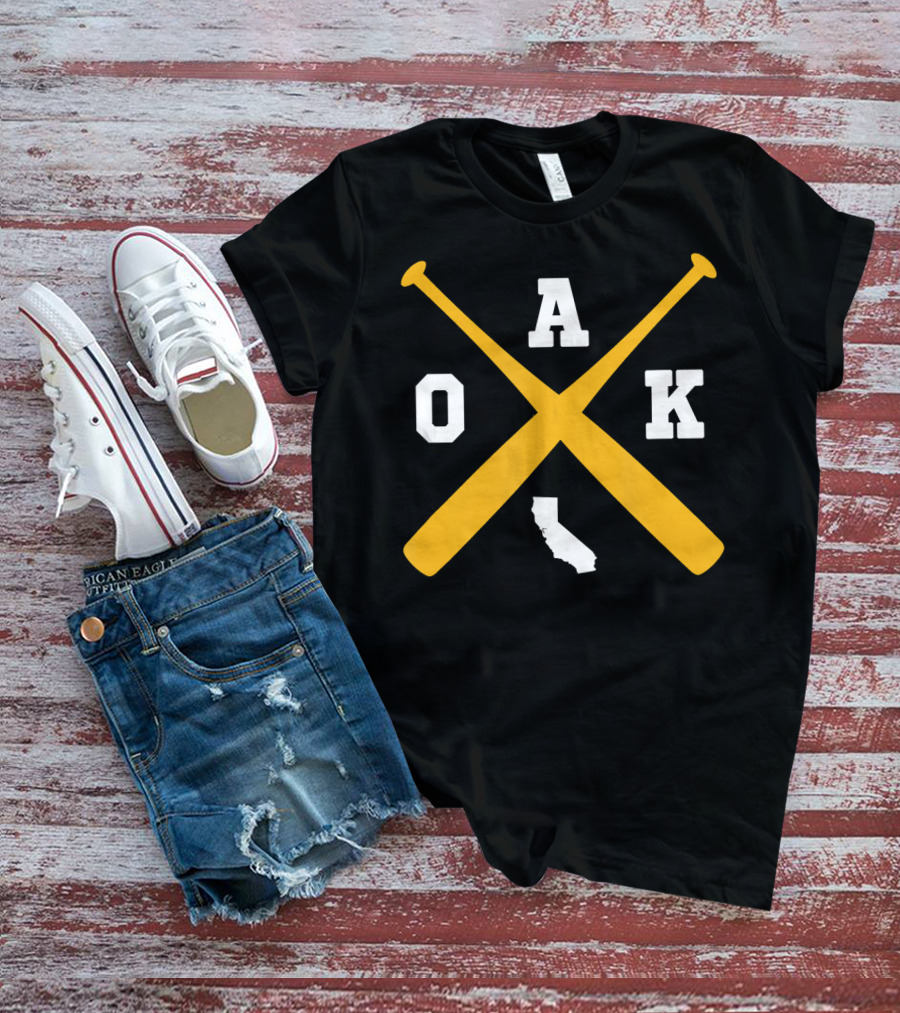 Vintage Oakland OAK State Baseball Bats California T-Shirt