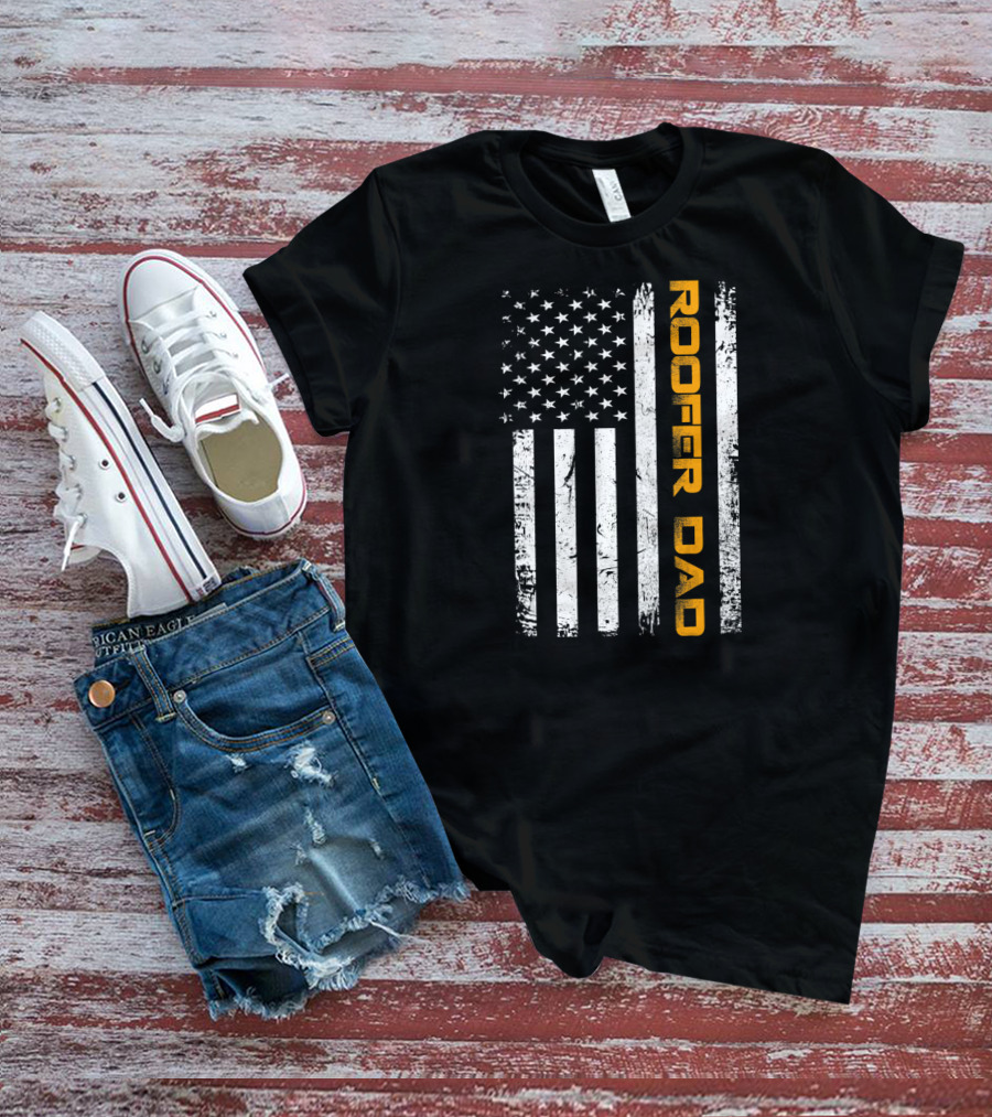 Vintage Roofer Dad American Flag USA Fun T-Shirt