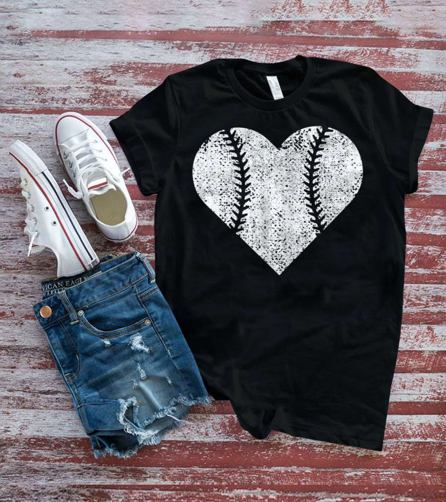 Baseball Heart Love Mom Funny Cute Comfy T-Shirt