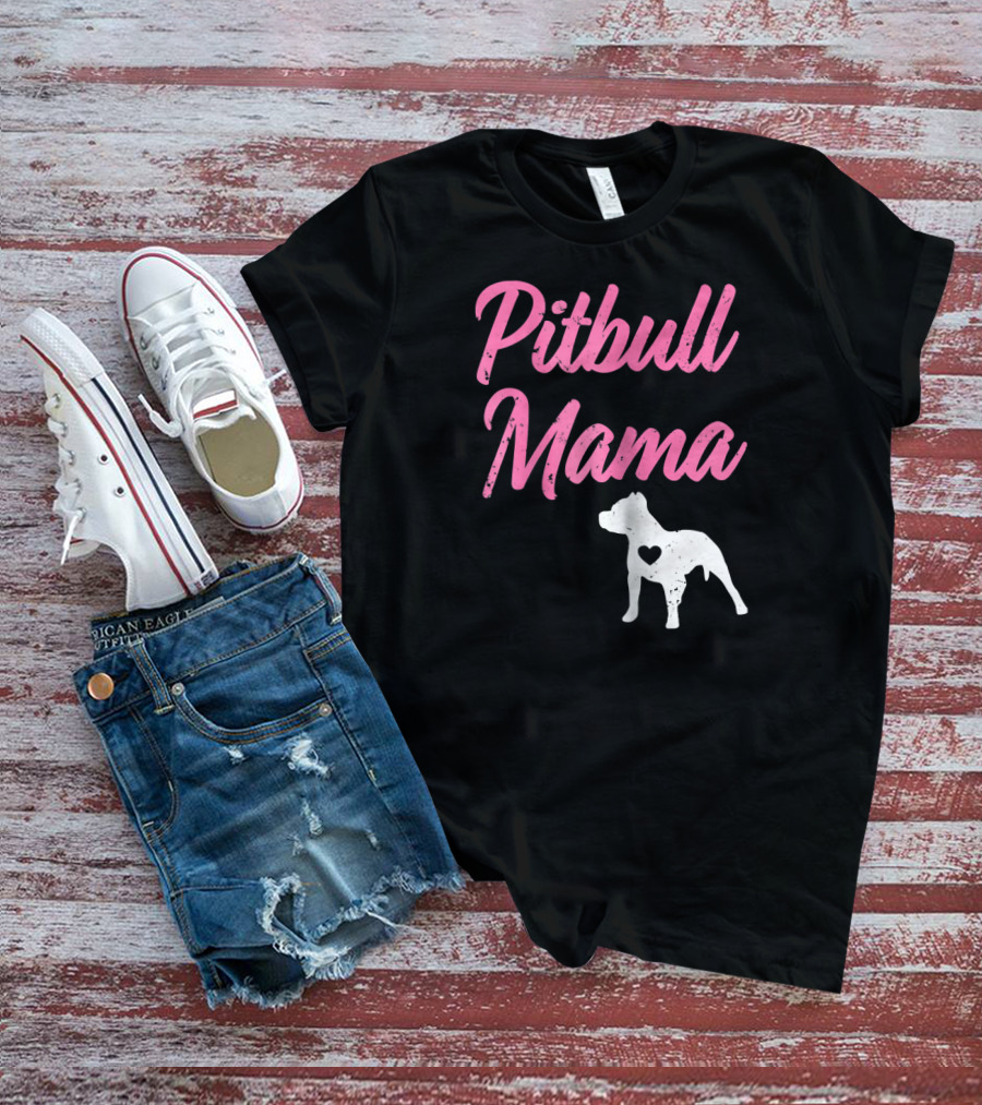 Pitbull Mama Women's Pit Bull Heart T-Shirt