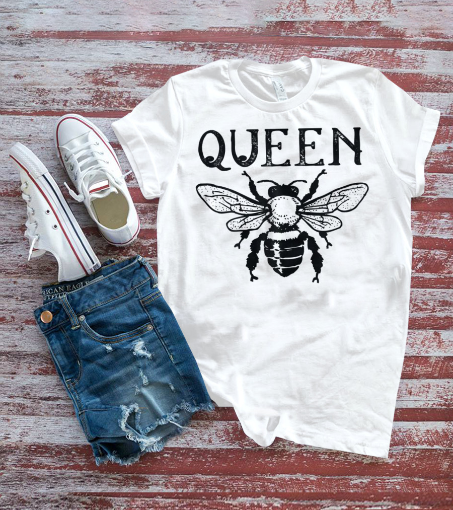 Queen Bee Beekeeper Honey Lover Serene Monarch Insect Emblem T-Shirt