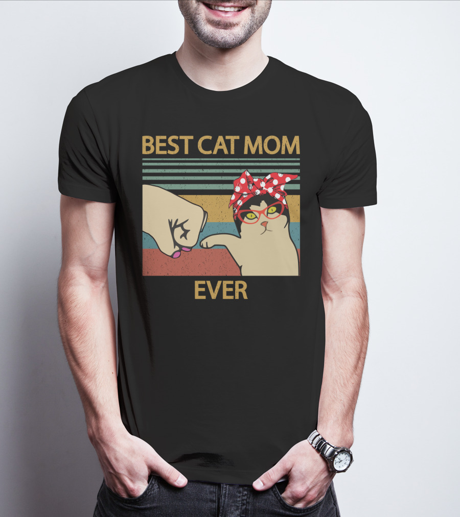 Best Cat Mom Ever Fist Bump Cat With Red Bandana And Glasses T-Shirt