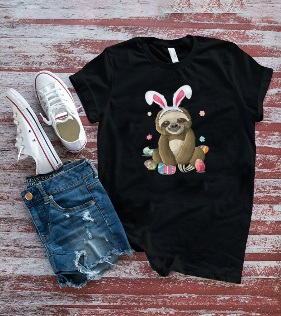 Sloth Bunny Easter Day Egg Hunt With Flowers T-Shirt