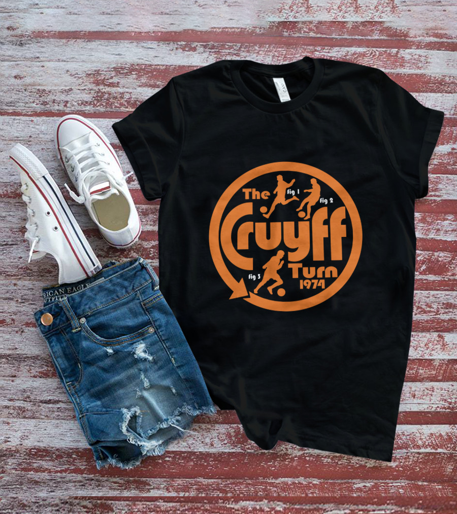 The Cruyff Turn 1974 Football Silhouette Circle T-Shirt