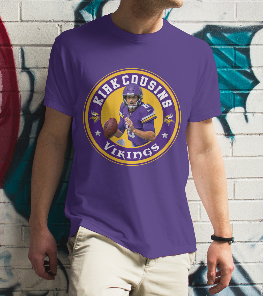 Kirk Cousins Minnesota Vikings Football Quarterback NFL Logo Circle T-Shirt