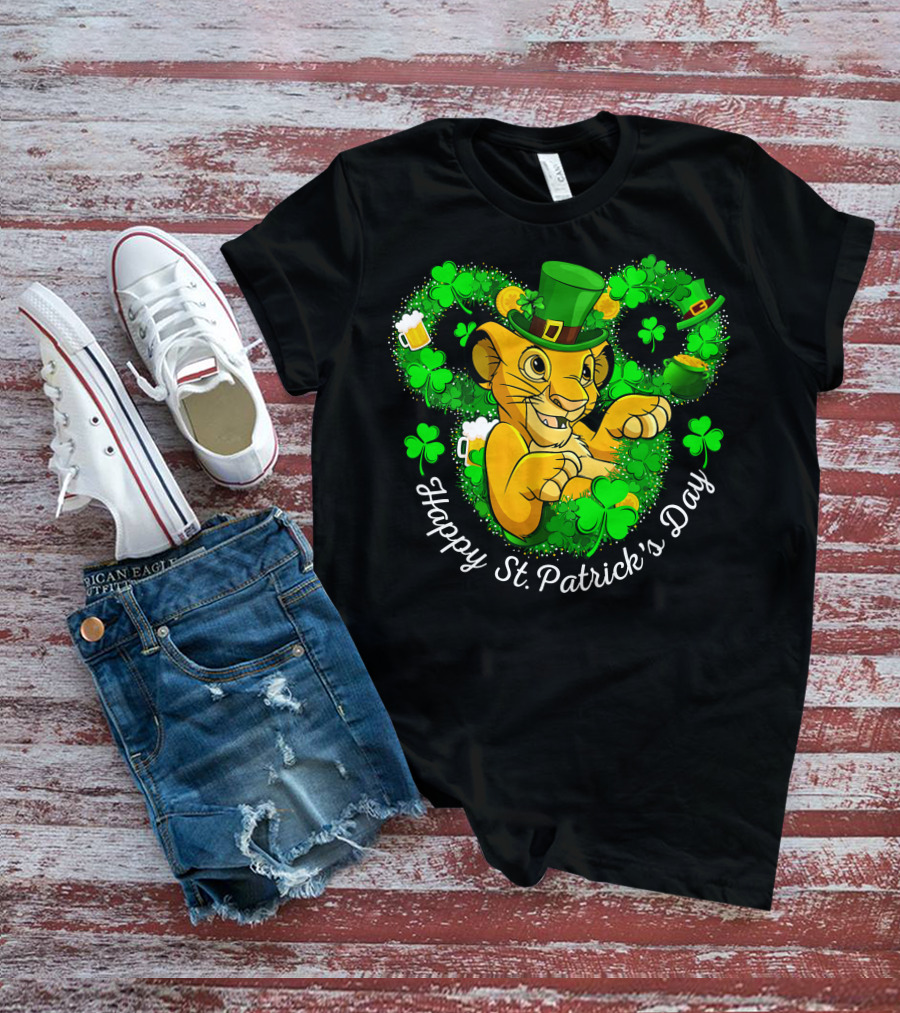 Happy St. Patrick's Day Simba With Clover And Hat T-Shirt