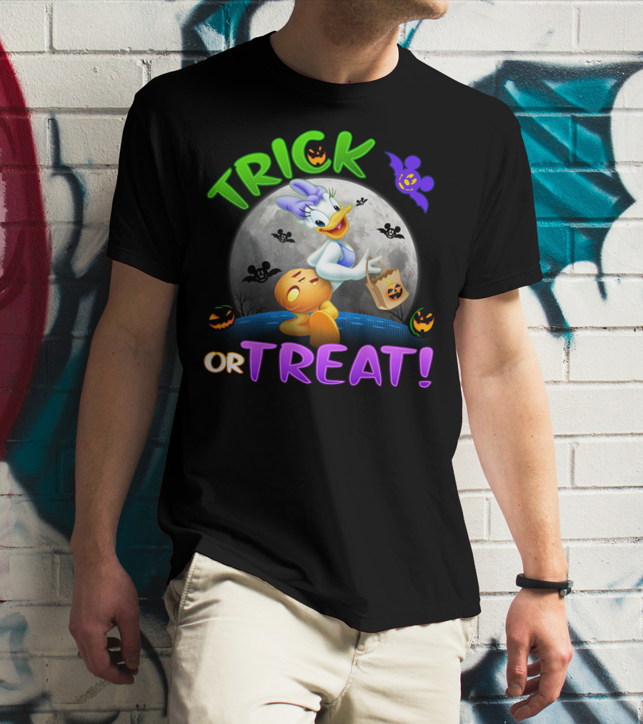 Trick Or Treat Daisy Duck Halloween Moon Bat Pumpkins T-Shirt