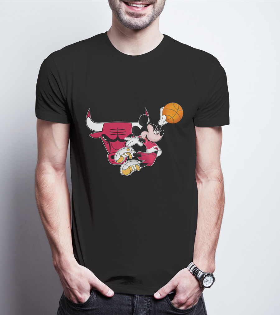 Mickey Chicago Bulls Basketball T-Shirt