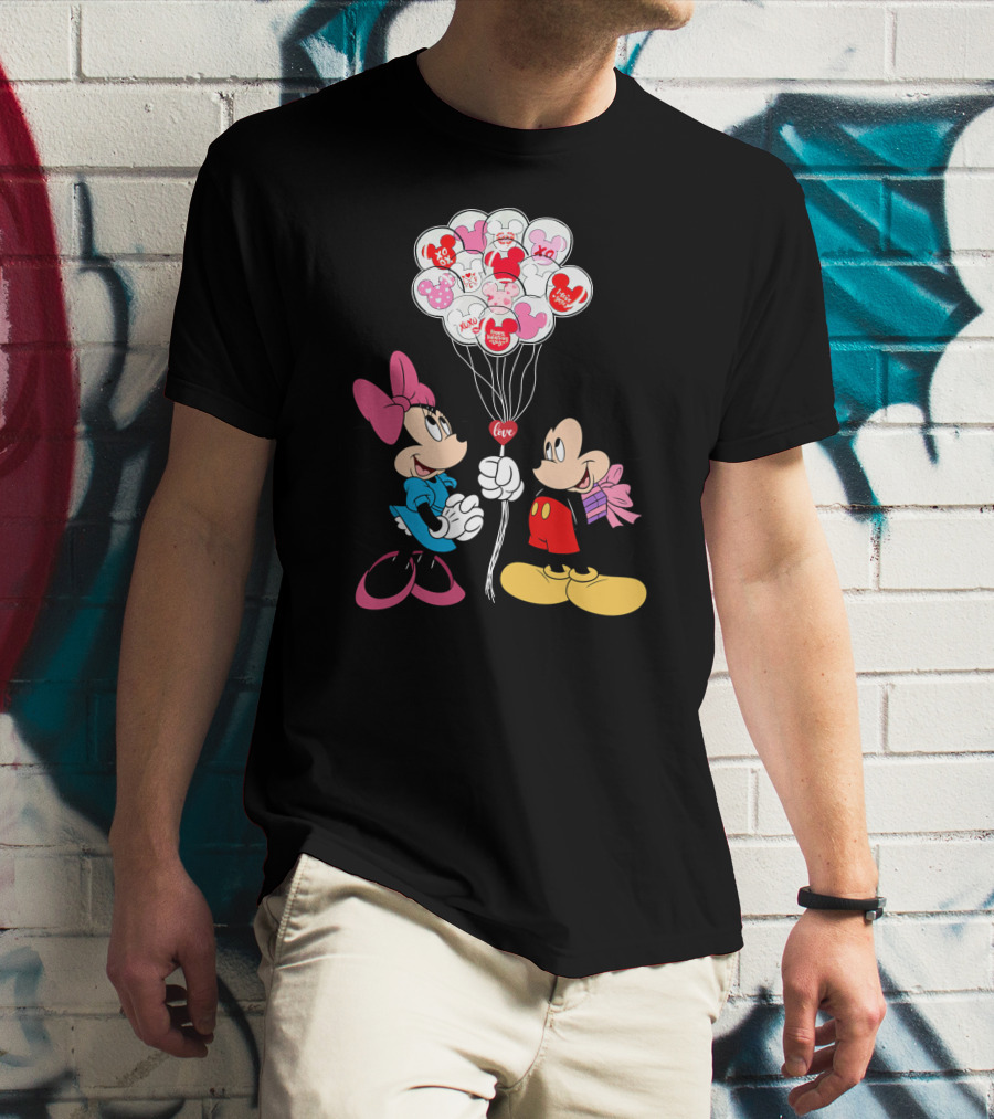 Mickey & Minnie Love Balloons Xo Kiss Me T-Shirt